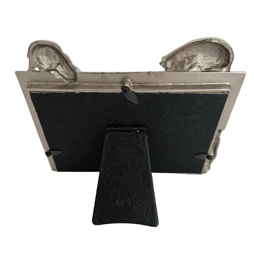 Silver-tone Pewter 3D Cat Picture Frame Whimsical Feline Tabletop Decor 4x6